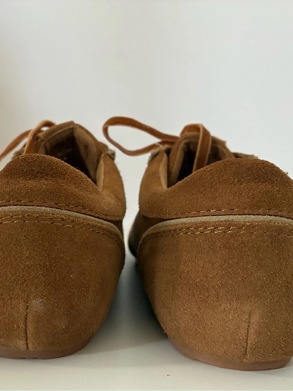 Kelsi Dagger Stover Tan Suede Lace-Up Sneakers Sz. 6.5 NWOT